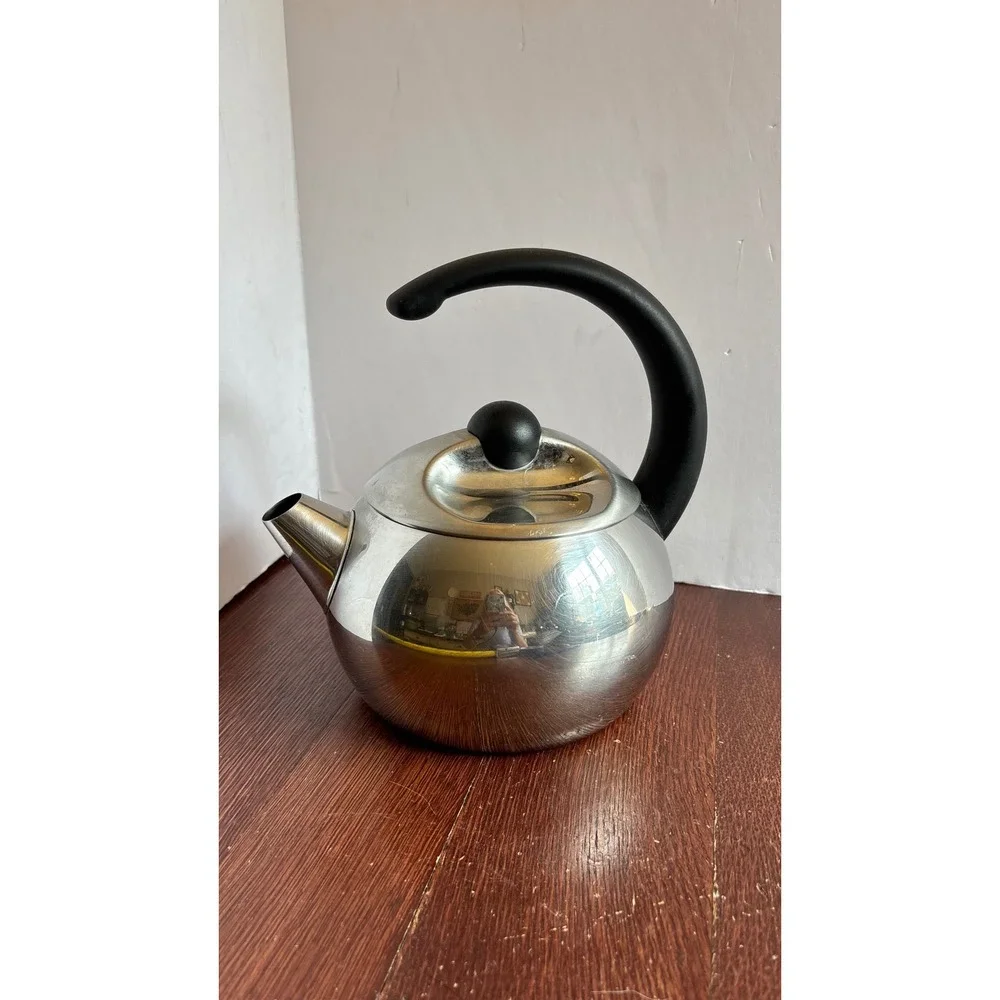Michael Graves Design Stainless Steel Tea Kettle 2L Stovetop Silver Black MCM